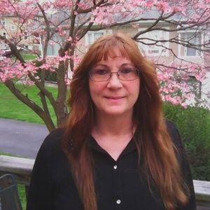 Meet your Posher, Vickie